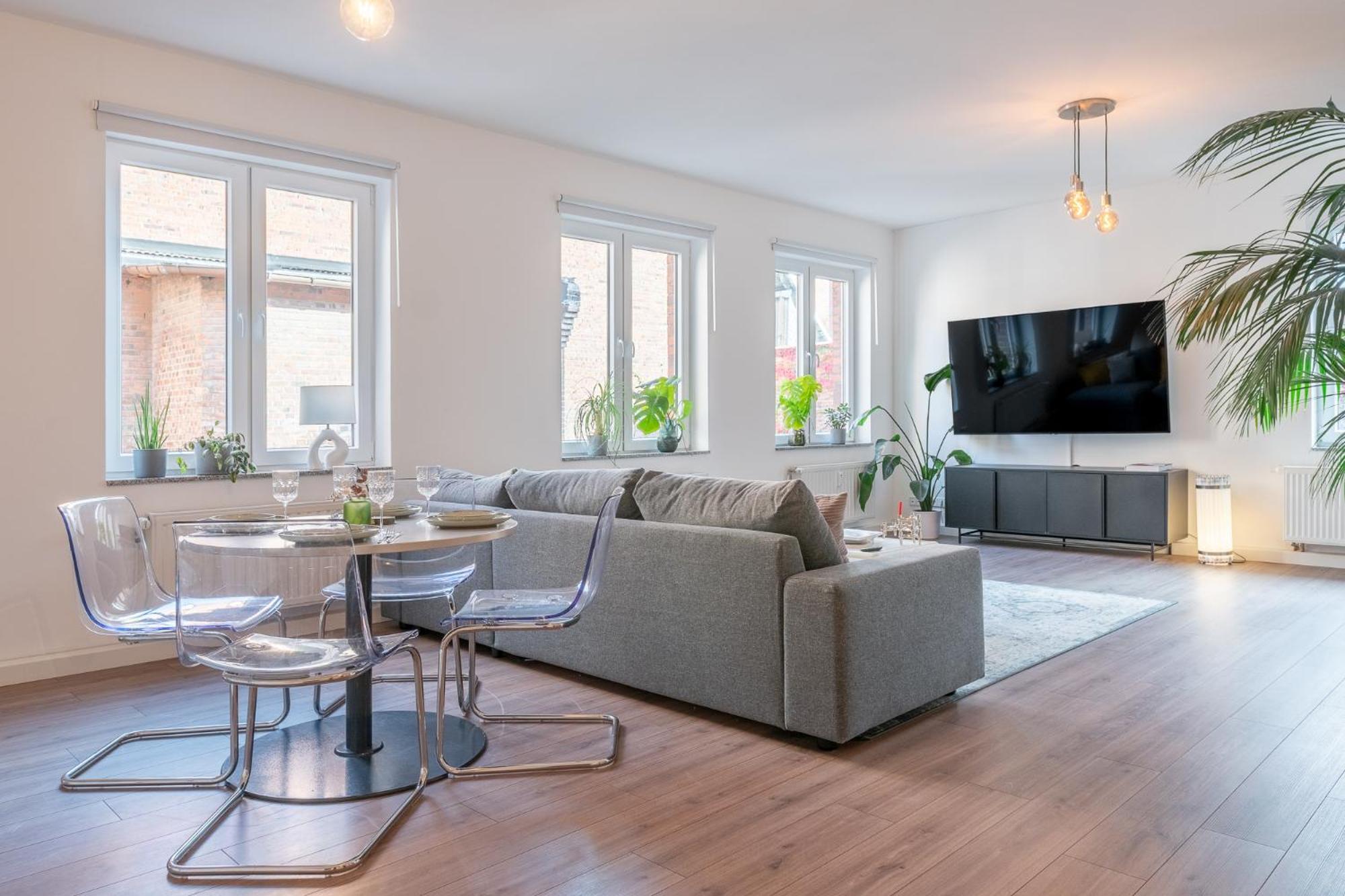 ארפורט Luxurioeses Apartment, 10Min Innenstadt, Parkplatz מראה חיצוני תמונה